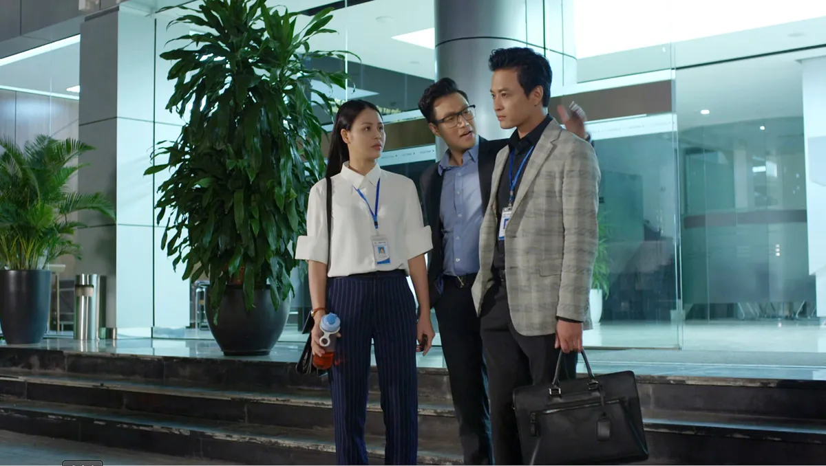 Hướng dương ngược nắng - Tập 23: Kiên đang tà lưa Minh thì Hoàng phá đám - Ảnh 2.