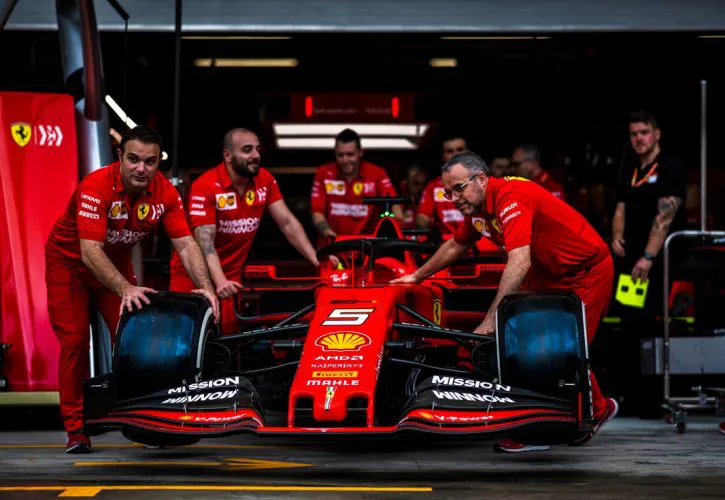 Ferrari sẽ thử nghiệm lốp xe cho mùa 2022 vào tuần tới - Ảnh 1. Ferrari sẽ thử nghiệm lốp xe cho mùa 2022 vào tuần tới - Ảnh 1.