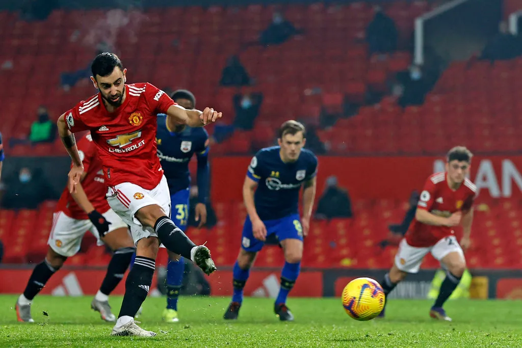 Vòng 22 Ngoại hạng Anh: Man Utd thắng đậm Southampton nhưng vẫn xếp sau Man City - Ảnh 4. Vòng 22 Ngoại hạng Anh: Man Utd thắng đậm Southampton nhưng vẫn xếp sau Man City - Ảnh 4.