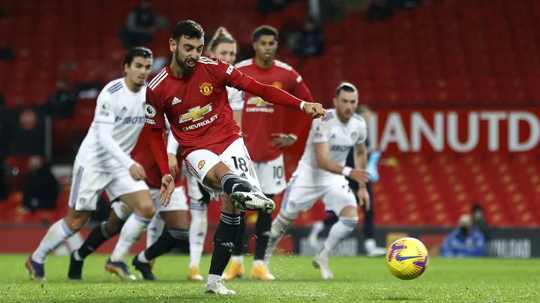 Bruno Fernandes sắp được tăng lương gấp đôi - Ảnh 1. Bruno Fernandes sắp được tăng lương gấp đôi - Ảnh 1.