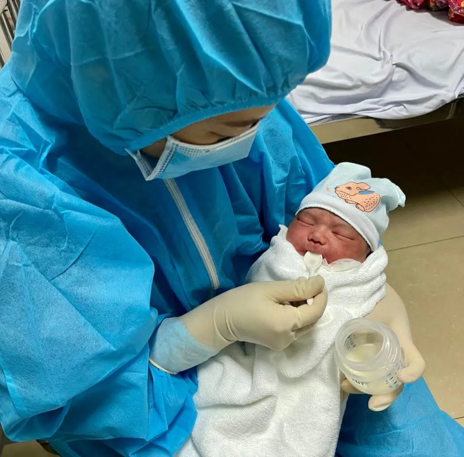 Khu cách ly đặc biệt trong Bệnh viện Sản Nhi Quảng Ninh - Ảnh 5. Khu cách ly đặc biệt trong Bệnh viện Sản Nhi Quảng Ninh - Ảnh 5.