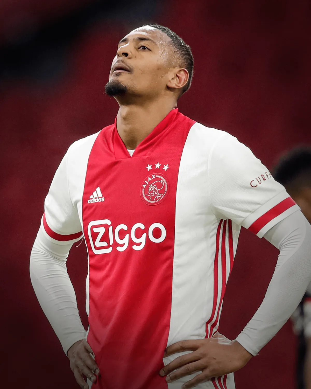 Mắc lỗi nghiêm trọng, Ajax mất tân binh kỷ lục ở đấu trường Europa League - Ảnh 1. Mắc lỗi nghiêm trọng, Ajax mất tân binh kỷ lục ở đấu trường Europa League - Ảnh 1.