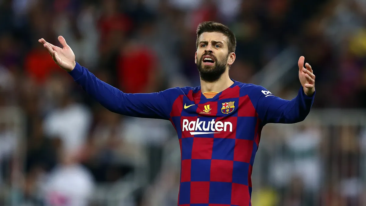 Pique tố trọng tài La Liga đều thân Real Madrid - Ảnh 1. Pique tố trọng tài La Liga đều thân Real Madrid - Ảnh 1.