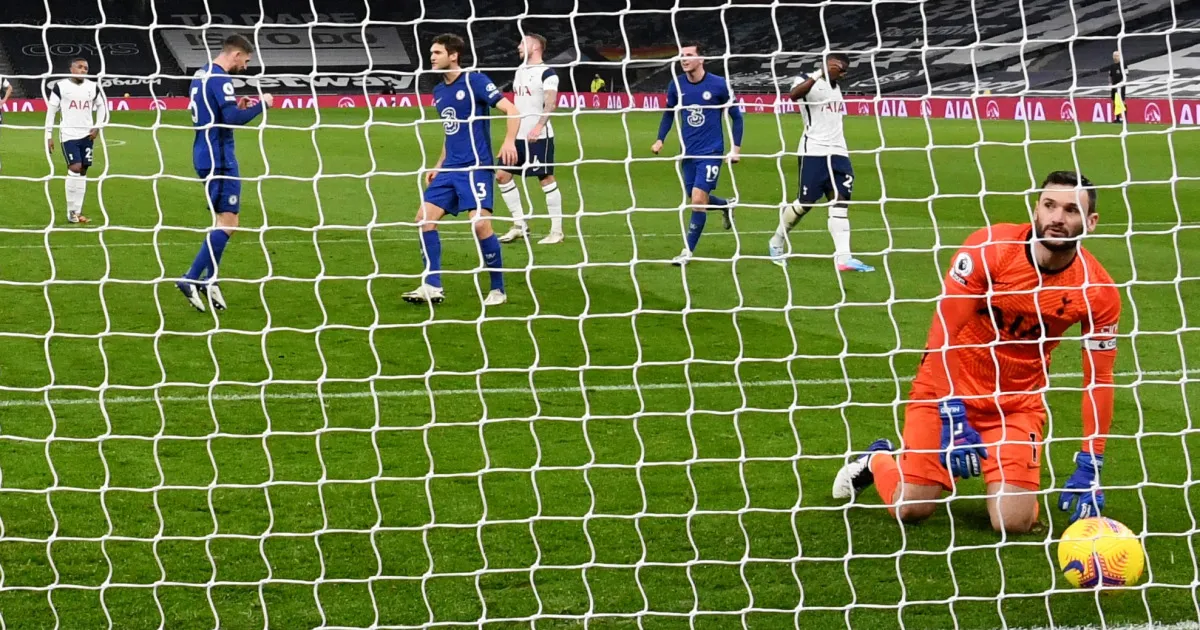 Tuchel mãn nguyện, Mourinho bức xúc - Ảnh 4.