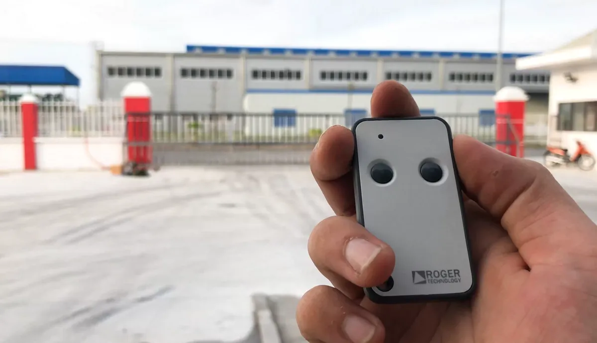 Bisco Việt Nam ph&acirc;n phối, lắp đặt cổng trượt tự động chuẩn Italia - Ảnh 2.