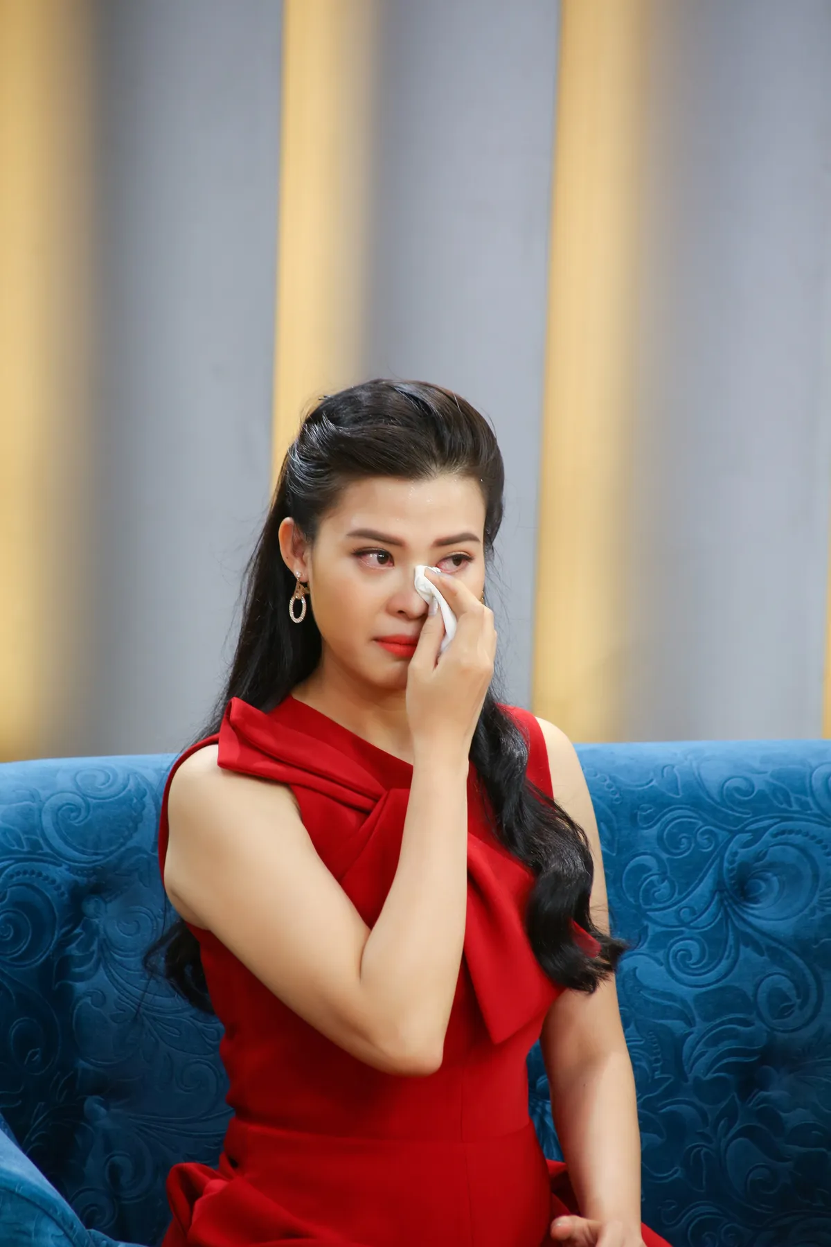 Vợ MC Tuấn Anh bật kh&oacute;c v&igrave; &aacute;p lực trước những y&ecirc;u cầu qu&aacute; cao của chồng - Ảnh 2.