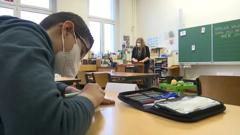 Gặp gỡ Gen C - Thế hệ COVID - Ảnh 4.