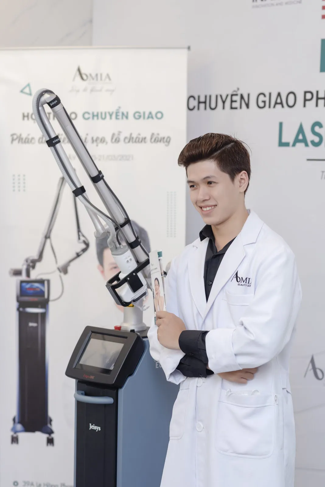 Hội thảo chuyển giao công nghệ laser CO2 Climax - Bước đột phá trong điều trị sẹo rỗ, rạn da tại Amia Beauty Center - Ảnh 2. Hội thảo chuyển giao công nghệ laser CO2 Climax - Bước đột phá trong điều trị sẹo rỗ, rạn da tại Amia Beauty Center - Ảnh 2.