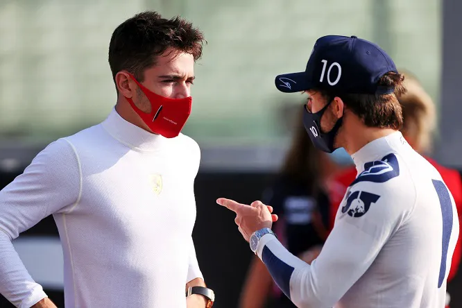 Pierre Gasly đánh giá cao đội Ferrari trước thềm mùa giải 2021 - Ảnh 1. Pierre Gasly đánh giá cao đội Ferrari trước thềm mùa giải 2021 - Ảnh 1.