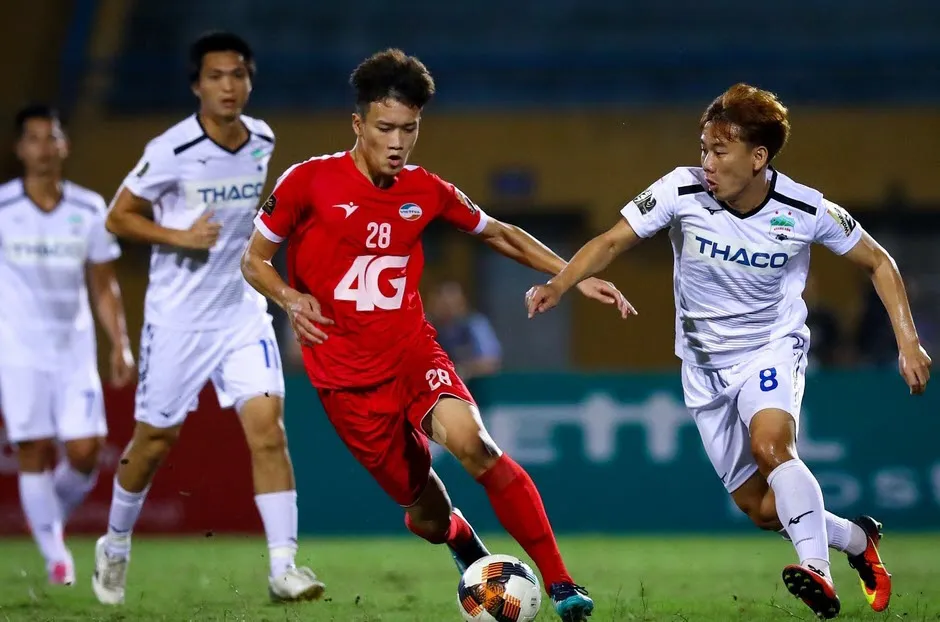 Lịch thi đấu và trực tiếp vòng 5 V.League 2021: Tâm điểm CLB Viettel - Hoàng Anh Gia Lai, SHB Đà Nẵng - Sông Lam Nghệ An - Ảnh 2. Lịch thi đấu và trực tiếp vòng 5 V.League 2021: Tâm điểm CLB Viettel - Hoàng Anh Gia Lai, SHB Đà Nẵng - Sông Lam Nghệ An - Ảnh 2.