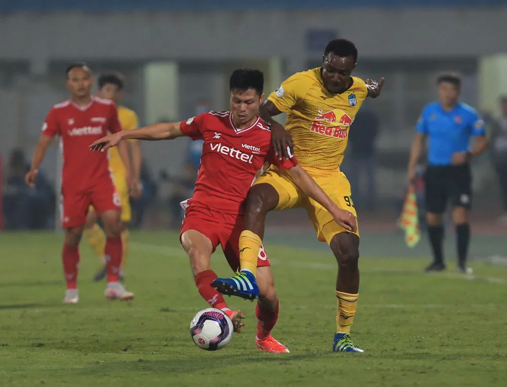ẢNH: C&ocirc;ng Phượng, Văn Thanh lập c&ocirc;ng, HAGL đ&aacute;nh bại ĐKVĐ V.League Viettel - Ảnh 8.