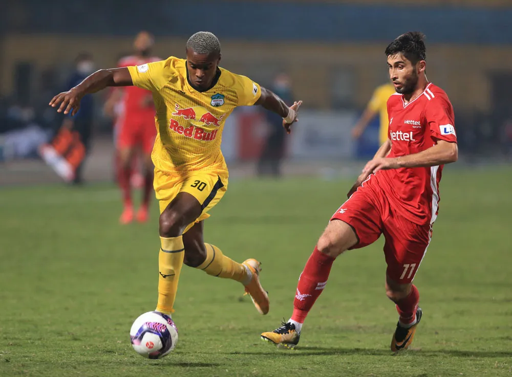 ẢNH: C&ocirc;ng Phượng, Văn Thanh lập c&ocirc;ng, HAGL đ&aacute;nh bại ĐKVĐ V.League Viettel - Ảnh 5.