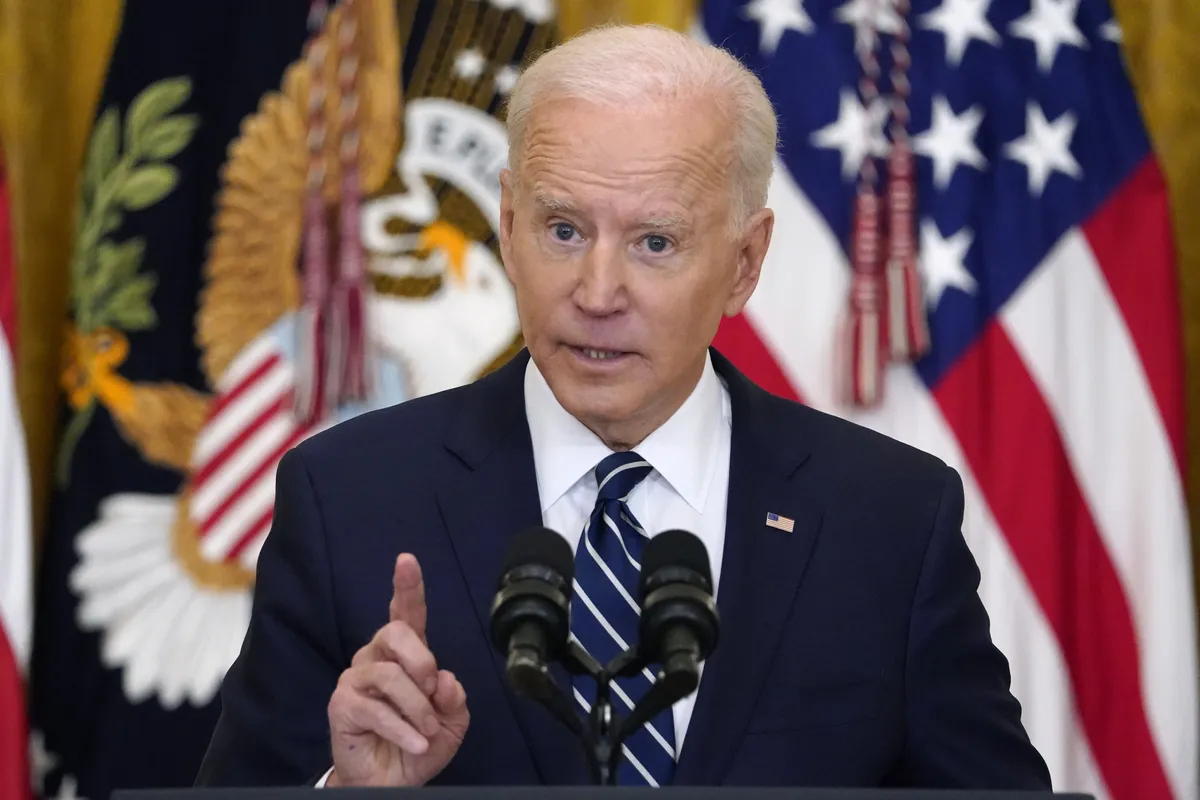 Tổng thống Mỹ Joe Biden lần đầu tiên chủ trì họp báo - Ảnh 2.