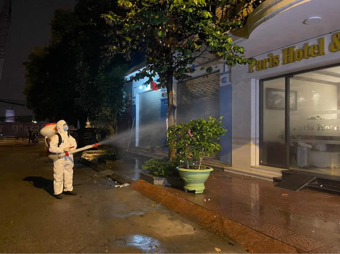 Hải Phòng: Khẩn trương truy vết các trường hợp liên quan đến 2 ca nghi mắc COVID-19 - Ảnh 2. Hải Phòng: Khẩn trương truy vết các trường hợp liên quan đến 2 ca nghi mắc COVID-19 - Ảnh 2.