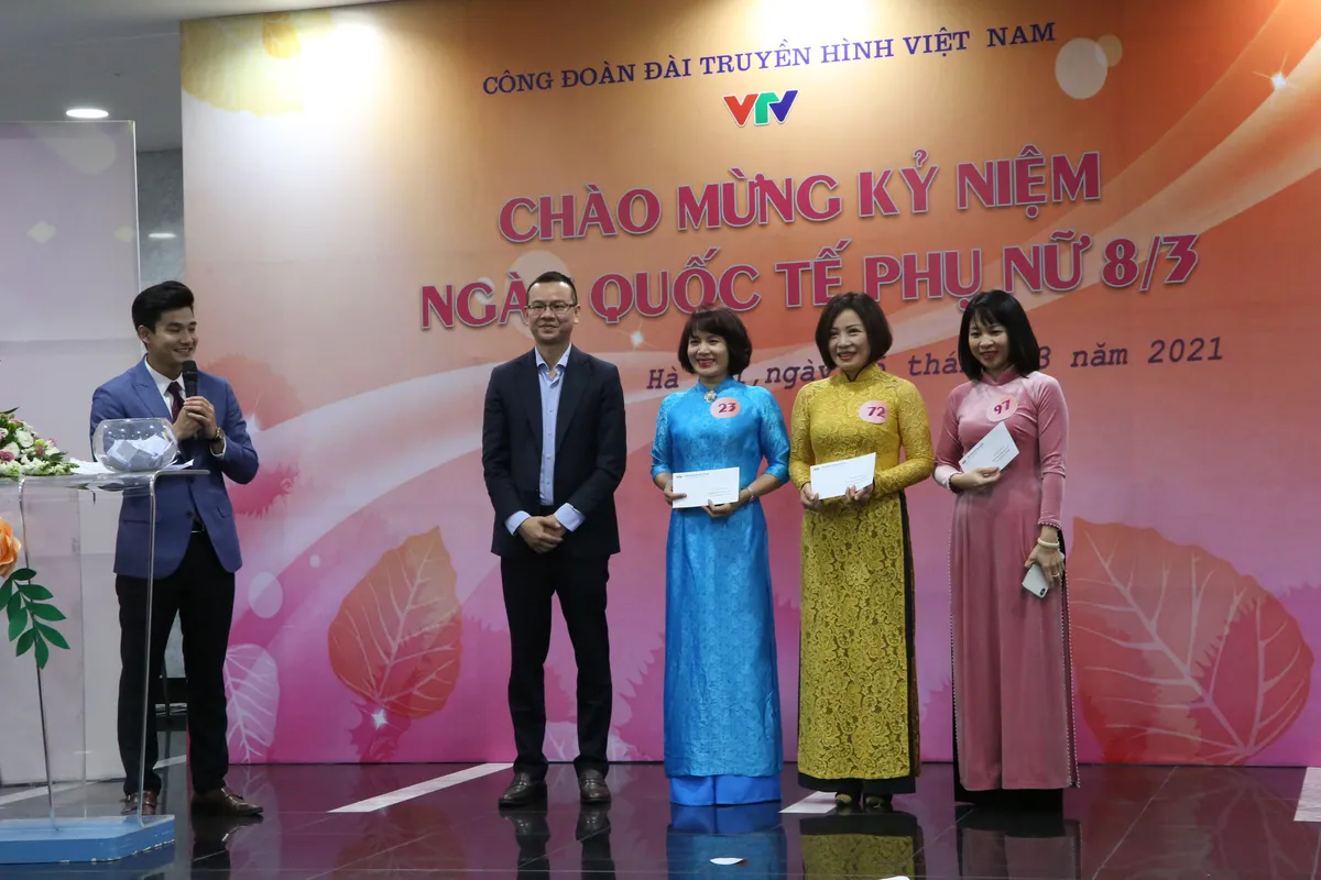 Đài THVN sôi nổi hoạt động kỷ niệm ngày Quốc tế phụ nữ 8/3 - Ảnh 13. Đài THVN sôi nổi hoạt động kỷ niệm ngày Quốc tế phụ nữ 8/3 - Ảnh 13.