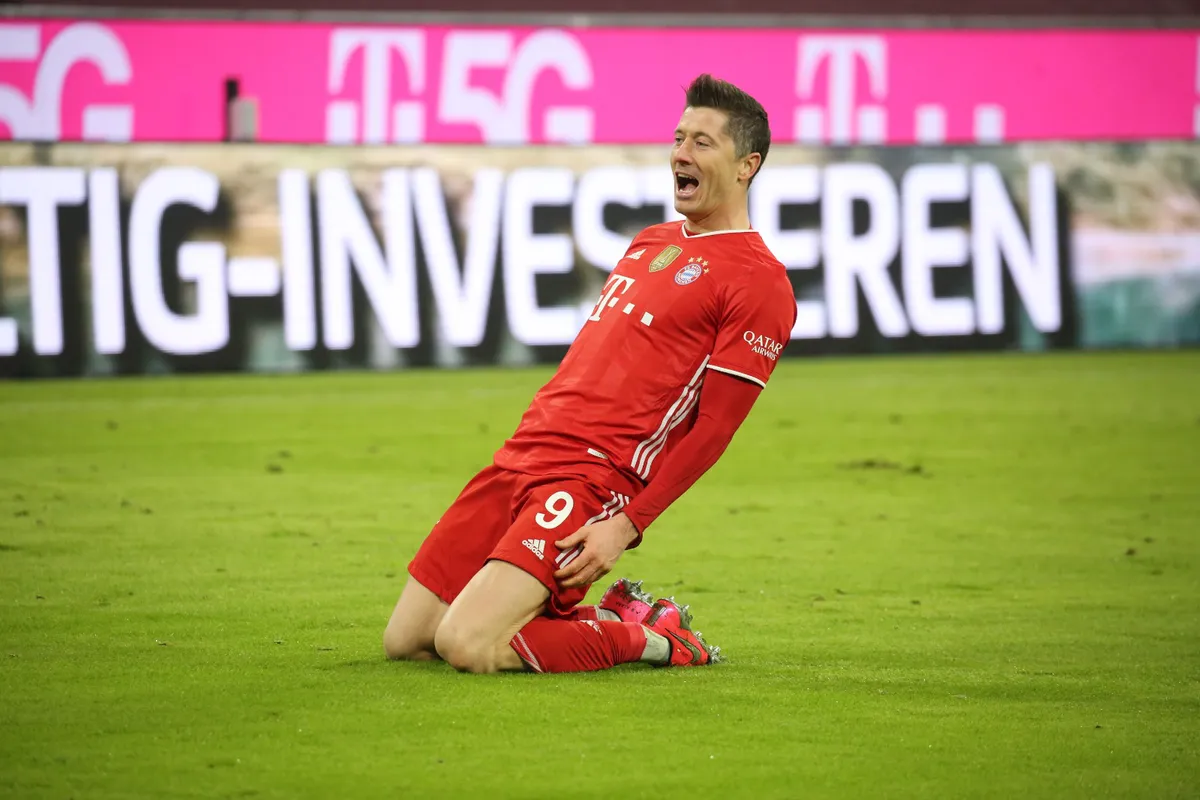 Bayern Munich ngược dòng ngoạn mục trước Dortmund - Ảnh 2. Bayern Munich ngược dòng ngoạn mục trước Dortmund - Ảnh 2.