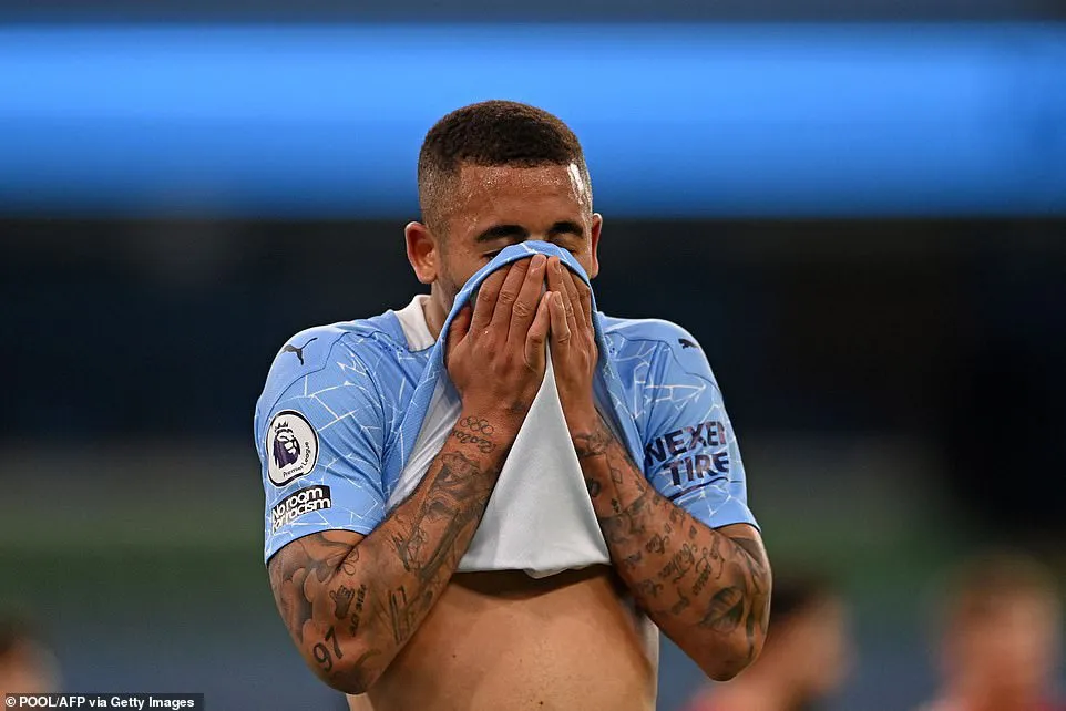 Man Utd ngắt mạch 21 trận thắng của Man City ngay trên Etihad - Ảnh 3.