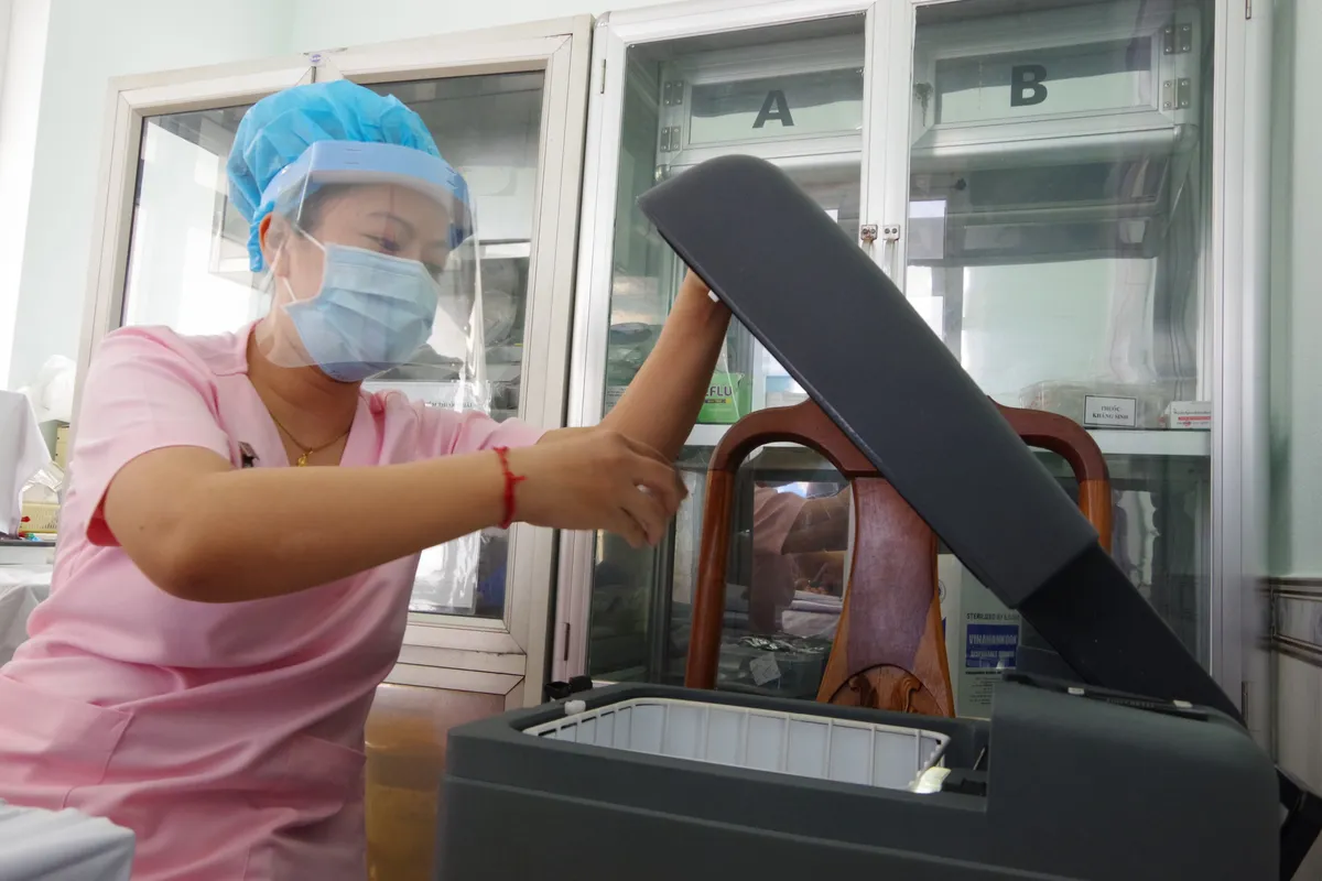Bộ đội Biên phòng Tây Ninh bắt đầu tiêm vaccine COVID-19 - Ảnh 5. Bộ đội Biên phòng Tây Ninh bắt đầu tiêm vaccine COVID-19 - Ảnh 5.