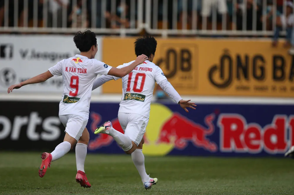 Lịch thi đấu và trực tiếp V.League 2021 vòng 11: Tâm điểm Đông Á Thanh Hoá – Hoàng Anh Gia Lai, Than Quảng Ninh – Nam Định - Ảnh 2.