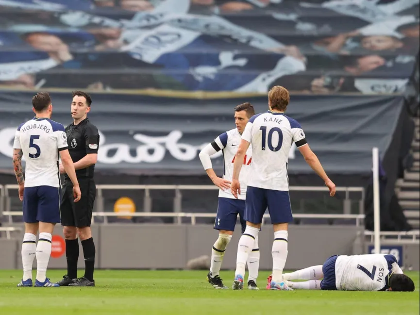 Solskjaer mỉa mai hành động diễn kịch của Son Heung-min - Ảnh 2. Solskjaer mỉa mai hành động diễn kịch của Son Heung-min - Ảnh 2.
