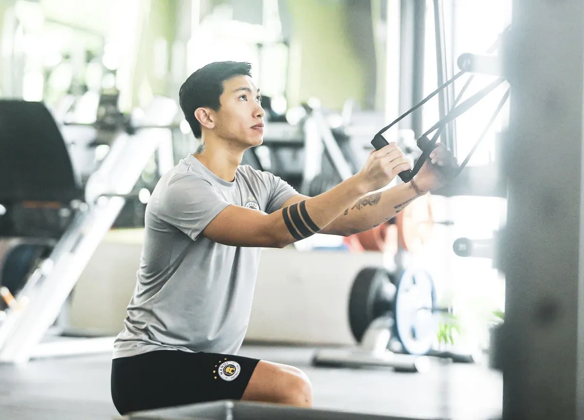 Chấn thương của Đoàn Văn Hậu có tiến triển tốt - Ảnh 2. Chấn thương của Đoàn Văn Hậu có tiến triển tốt - Ảnh 2.