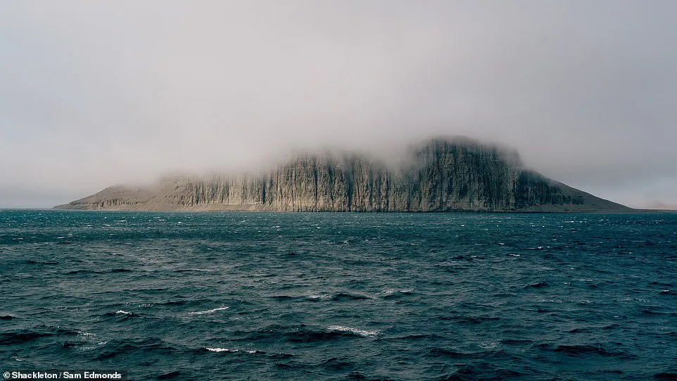 Những bức h&igrave;nh tuyệt đẹp về nơi thời gian như đ&oacute;ng băng - Ảnh 16.