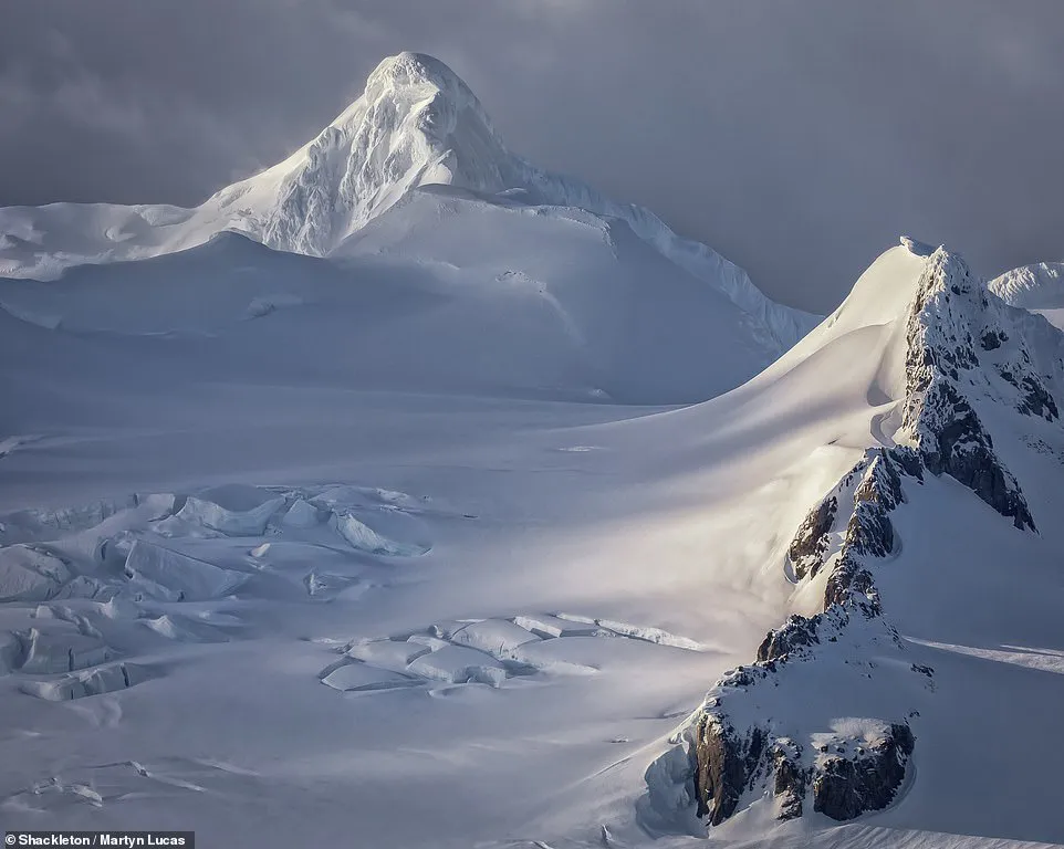 Những bức h&igrave;nh tuyệt đẹp về nơi thời gian như đ&oacute;ng băng - Ảnh 22.