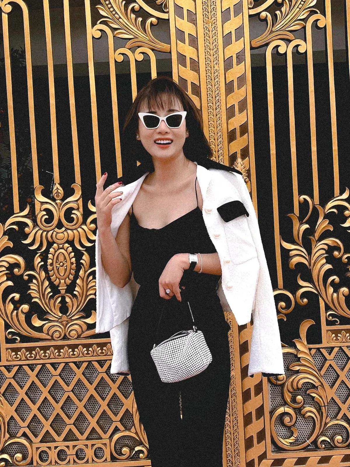 Những chiếc túi hiệu đắt đỏ yêu thích của Phương Oanh - Ảnh 14. Những chiếc túi hiệu đắt đỏ yêu thích của Phương Oanh - Ảnh 14.