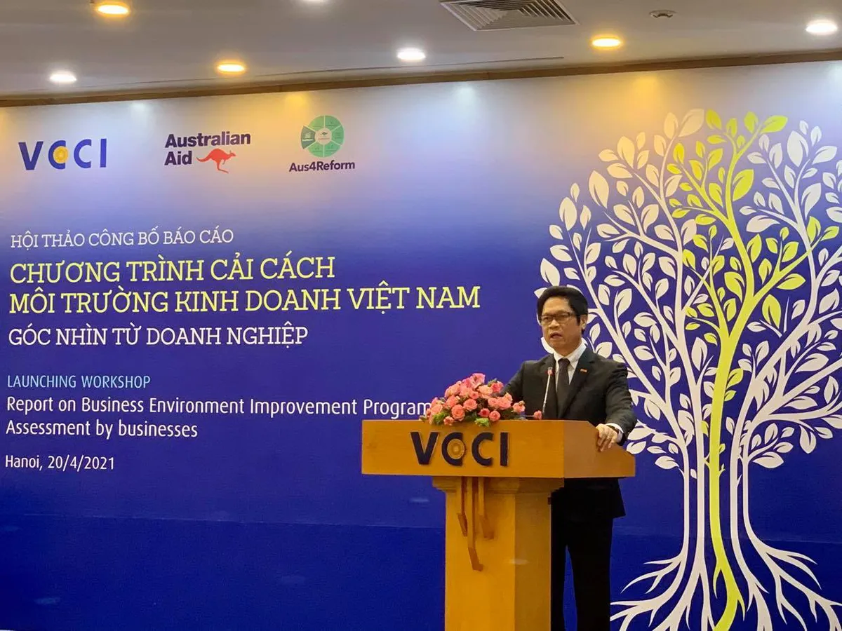 Chủ tịch VCCI Vũ Tiến Lộc: Những việc dễ chúng ta đều đã làm - Ảnh 2.