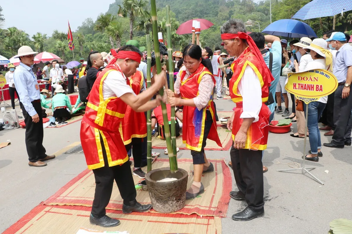 Người dân Phú Thọ tất bật chuẩn bị Giỗ Tổ Hùng Vương - Ảnh 3.