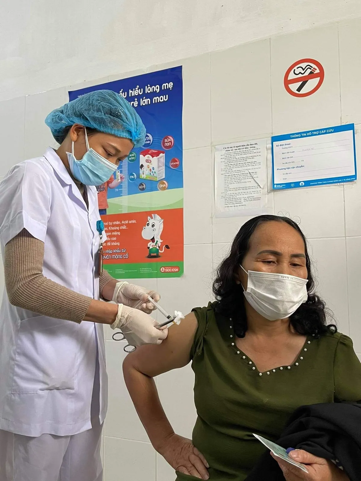 Sáng 21/4, không có thêm bệnh nhân COVID-19; gần 107.000 người Việt Nam đã tiêm vaccine - Ảnh 1.