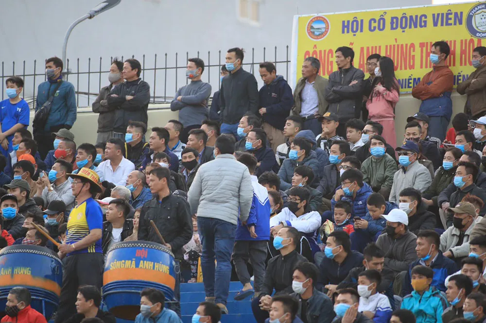 Đông Á Thanh Hóa công bố giá vé trận gặp HAGL - Ảnh 1. Đông Á Thanh Hóa công bố giá vé trận gặp HAGL - Ảnh 1.
