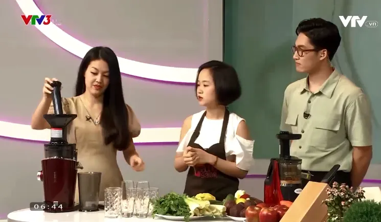 Café Sáng 26/4:  Gặp gỡ 3 chàng trai trẻ siêu tranh biện, quán quân The Debaters 2021 - Ảnh 2.