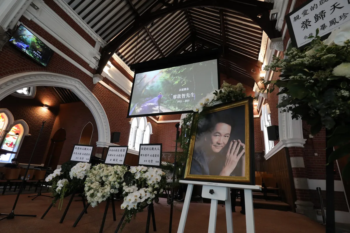 Vợ diễn vi&ecirc;n qu&aacute; cố Li&ecirc;u Khải Tr&iacute; n&oacute;i về những ng&agrave;y cuối đời của chồng: Anh ấy li&ecirc;n tục kh&oacute;c - Ảnh 1.