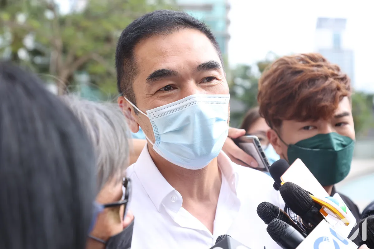 Vợ diễn vi&ecirc;n qu&aacute; cố Li&ecirc;u Khải Tr&iacute; n&oacute;i về những ng&agrave;y cuối đời của chồng: Anh ấy li&ecirc;n tục kh&oacute;c - Ảnh 7.