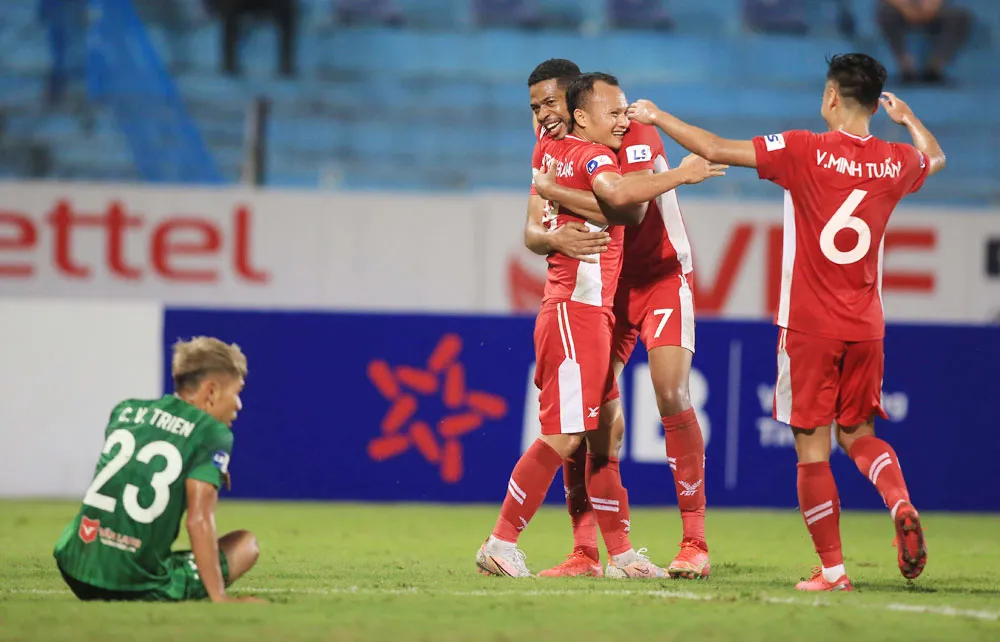 CLB Hà Nội - CLB Viettel: Derby không khoan nhượng! (19h15 ngày 07/4 trên VTV5, VTV6) - Ảnh 3. CLB Hà Nội - CLB Viettel: Derby không khoan nhượng! (19h15 ngày 07/4 trên VTV5, VTV6) - Ảnh 3.