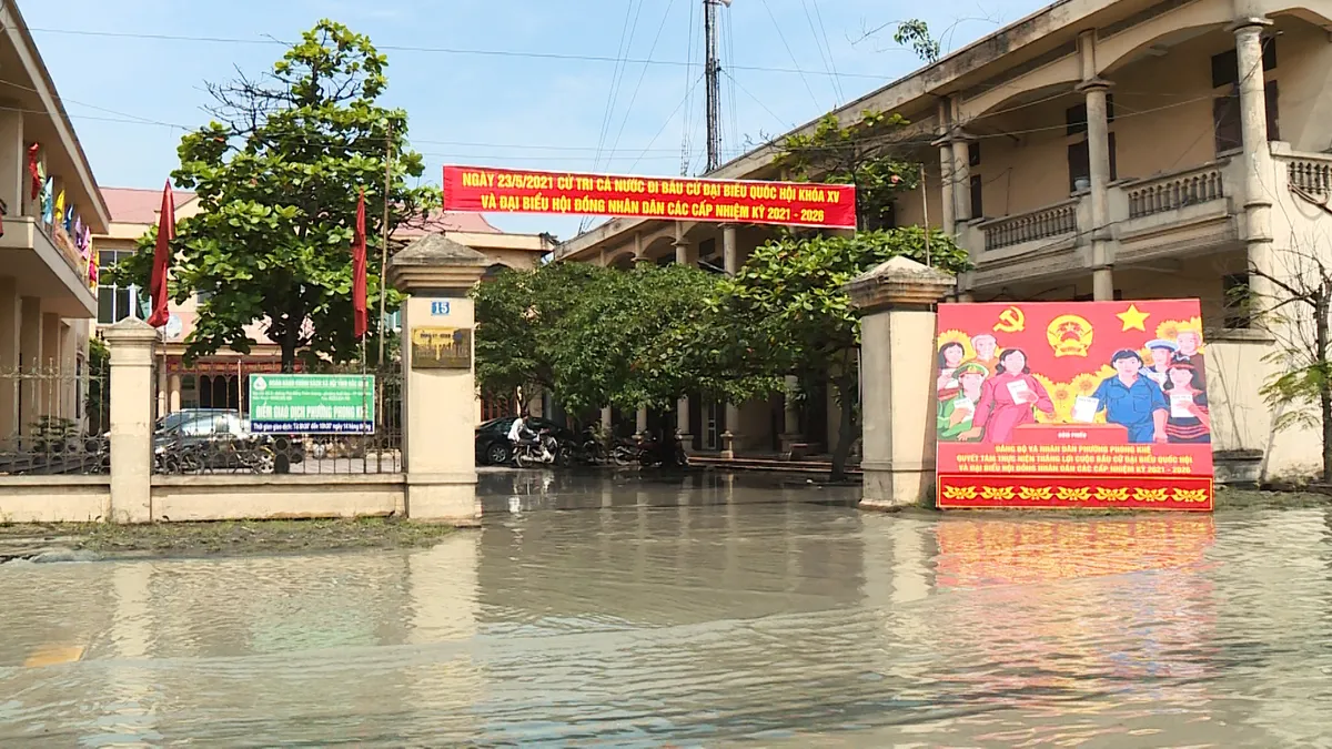 Bao giờ hết vòng luẩn quẩn: DN xả thải gây ngập, địa phương bơm nước ra sông để... chống ngập? - Ảnh 4.