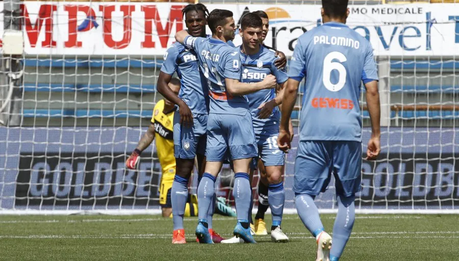 Serie A: Parma và Crotone chính thức xuống hạng - Ảnh 1. Serie A: Parma và Crotone chính thức xuống hạng - Ảnh 1.