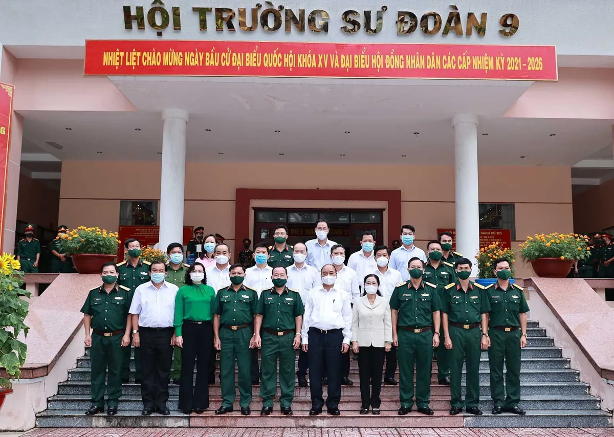 Biểu dương và đánh giá cao các thế hệ tướng lĩnh, sỹ quan và cán bộ, chiến sỹ Sư đoàn 9, Quân đoàn 4 - Ảnh 2.