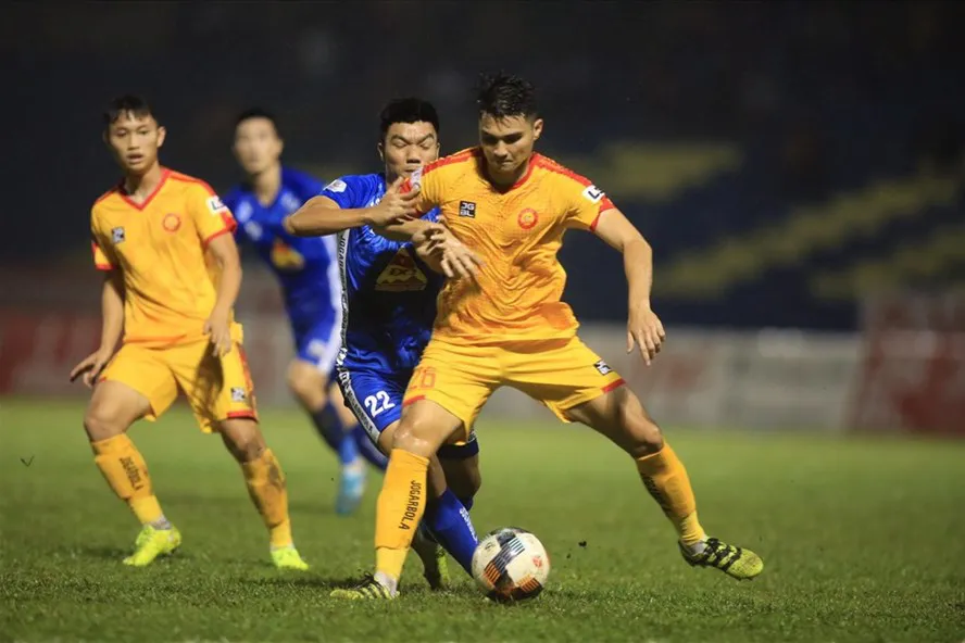 Chuyển động V.League 2021: Đông Á Thanh Hóa chia tay hàng loạt cầu thủ - Ảnh 1. Chuyển động V.League 2021: Đông Á Thanh Hóa chia tay hàng loạt cầu thủ - Ảnh 1.