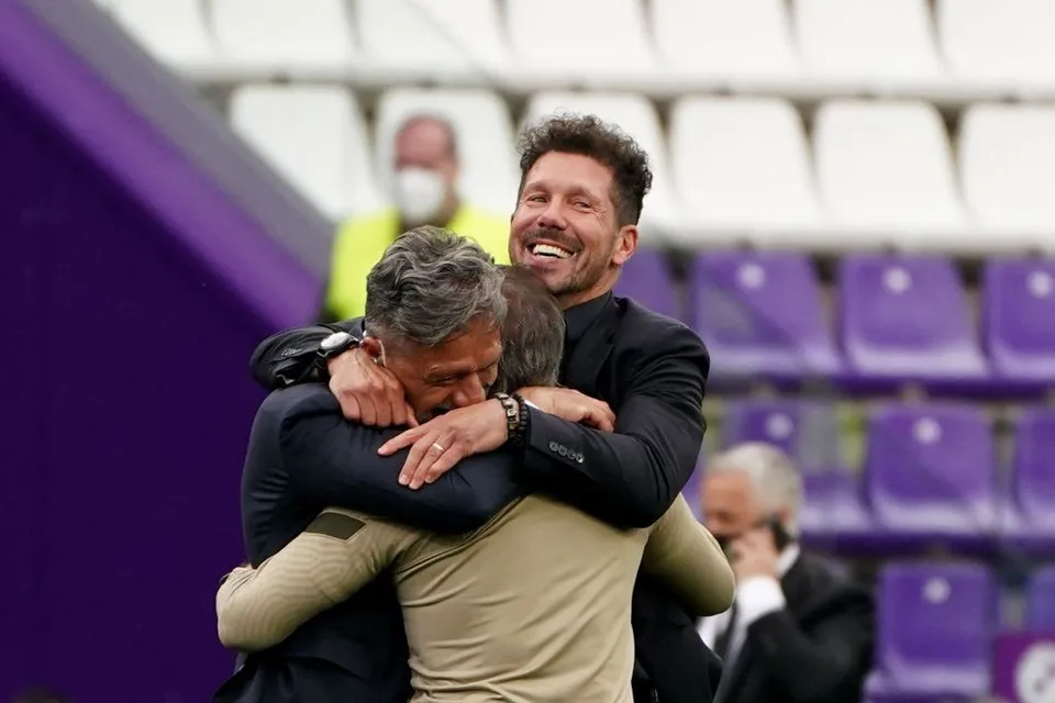ẢNH: Atletico Madrid vô địch La Liga sau 7 năm chờ đợi - Ảnh 5. ẢNH: Atletico Madrid vô địch La Liga sau 7 năm chờ đợi - Ảnh 5.