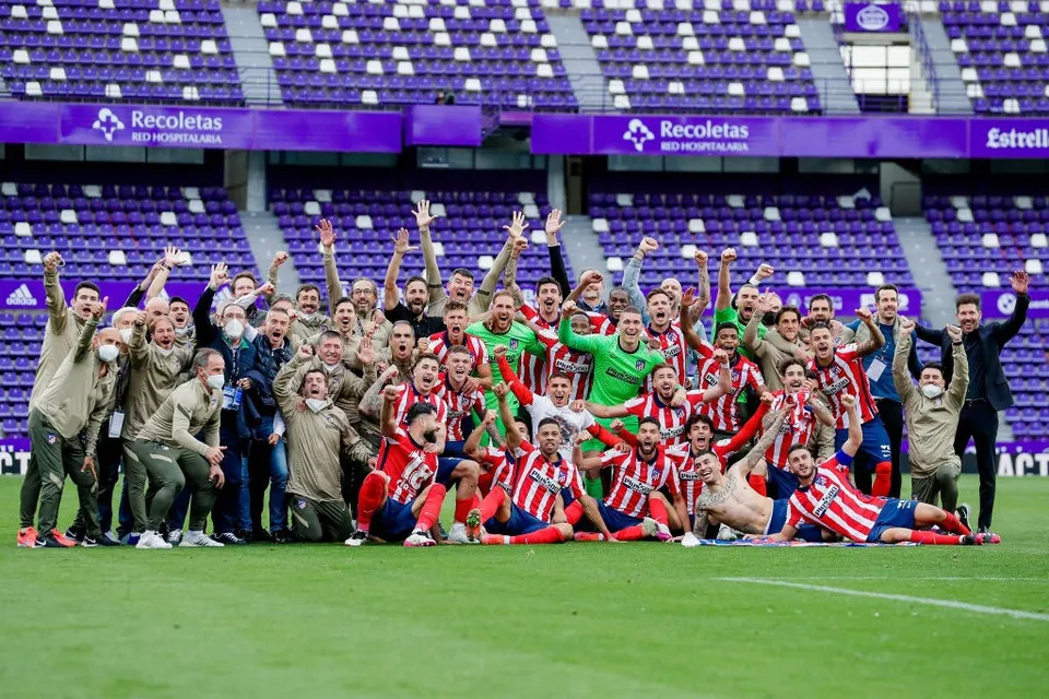 ẢNH: Atletico Madrid vô địch La Liga sau 7 năm chờ đợi - Ảnh 8. ẢNH: Atletico Madrid vô địch La Liga sau 7 năm chờ đợi - Ảnh 8.
