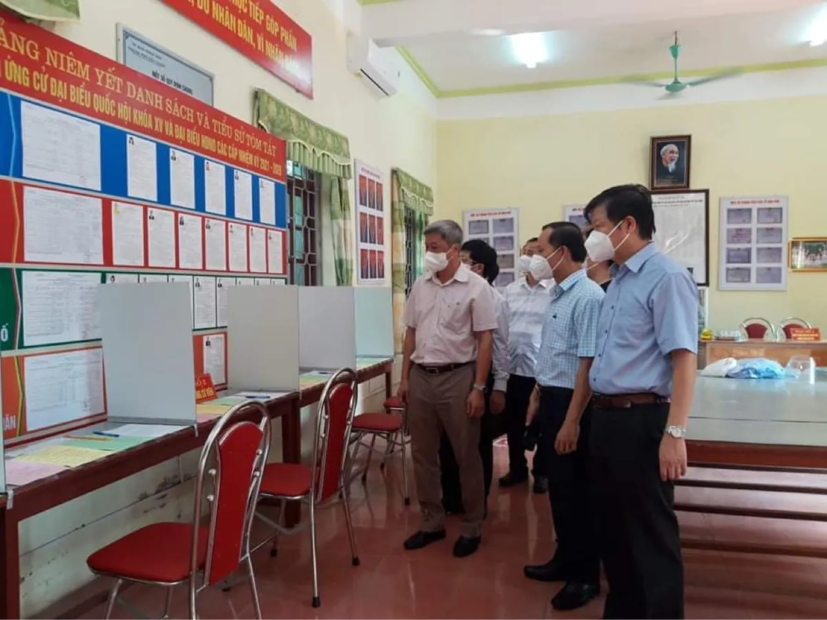 Bộ Y tế hỗ trợ Bắc Giang đảm bảo an toàn phòng chống dịch COVID-19 trong bầu cử - Ảnh 1. Bộ Y tế hỗ trợ Bắc Giang đảm bảo an toàn phòng chống dịch COVID-19 trong bầu cử - Ảnh 1.