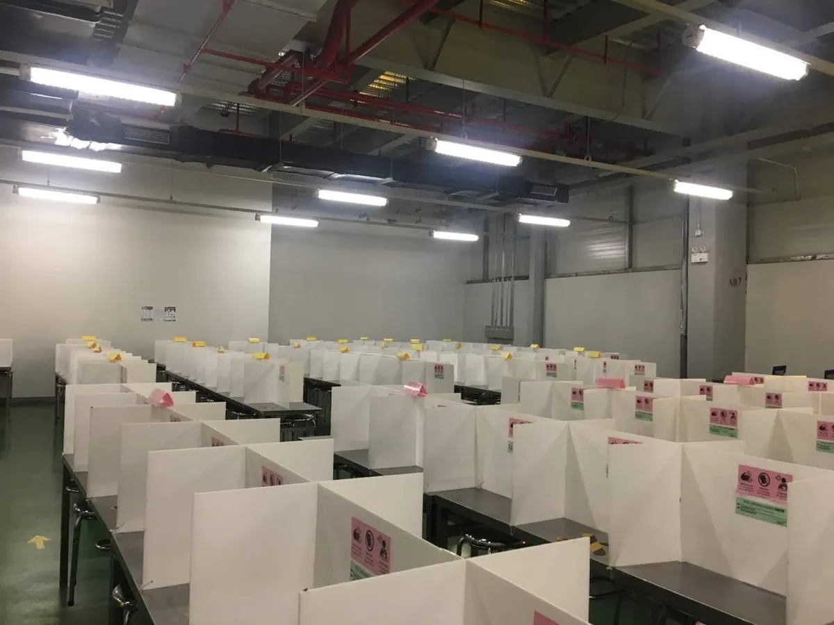 Bắc Giang giám sát chặt công tác phòng dịch tại các nhà máy trước khi hoạt động trở lại - Ảnh 3. Bắc Giang giám sát chặt công tác phòng dịch tại các nhà máy trước khi hoạt động trở lại - Ảnh 3.