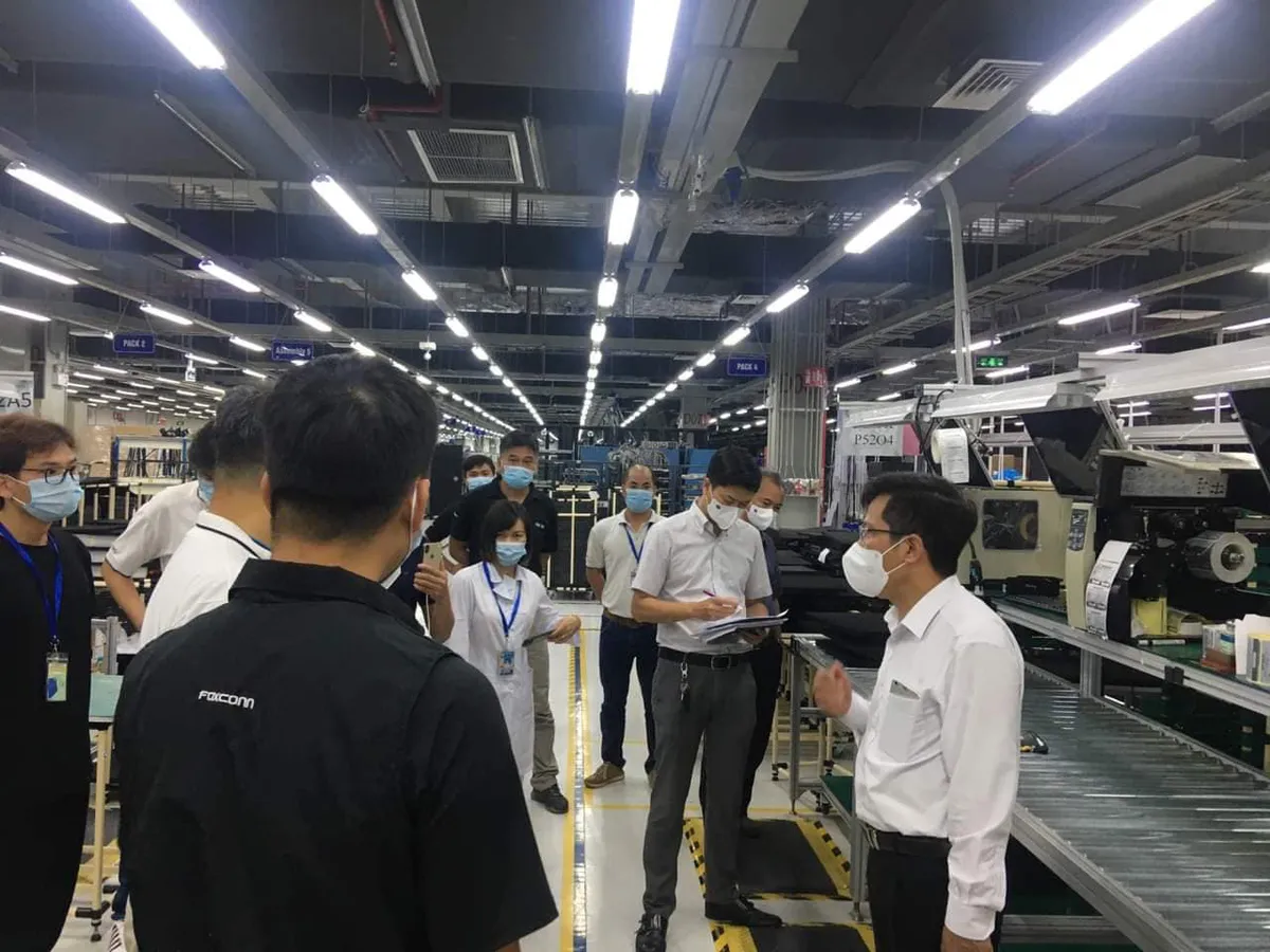 Bắc Giang giám sát chặt công tác phòng dịch tại các nhà máy trước khi hoạt động trở lại - Ảnh 1. Bắc Giang giám sát chặt công tác phòng dịch tại các nhà máy trước khi hoạt động trở lại - Ảnh 1.