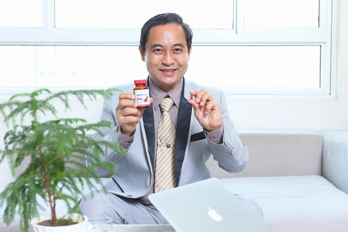 Cục máu đông, nguyên nhân dẫn tới đột quỵ ở người bệnh COVID-19 - Ảnh 2.