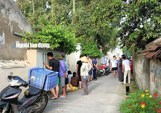 Nghi án con trai ngáo đá cắt cổ mẹ đẻ tử vong - Ảnh 2.