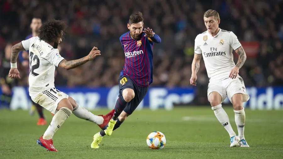 UEFA xem xét trừng phạt các đội bóng vẫn còn ở dự án Super League - Ảnh 1. UEFA xem xét trừng phạt các đội bóng vẫn còn ở dự án Super League - Ảnh 1.