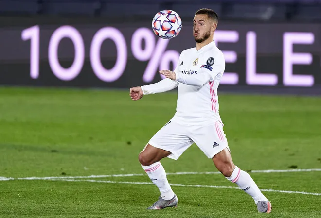 10 cầu thủ có thu nhập cao nhất thế giới 2021: Ronaldo vô đối - Ảnh 10. 10 cầu thủ có thu nhập cao nhất thế giới 2021: Ronaldo vô đối - Ảnh 10.