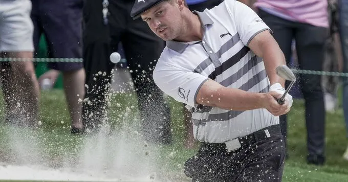 Keith Mitchell dẫn đầu sau vòng 3 Wells Fargo Championship 2021 - Ảnh 3. Keith Mitchell dẫn đầu sau vòng 3 Wells Fargo Championship 2021 - Ảnh 3.